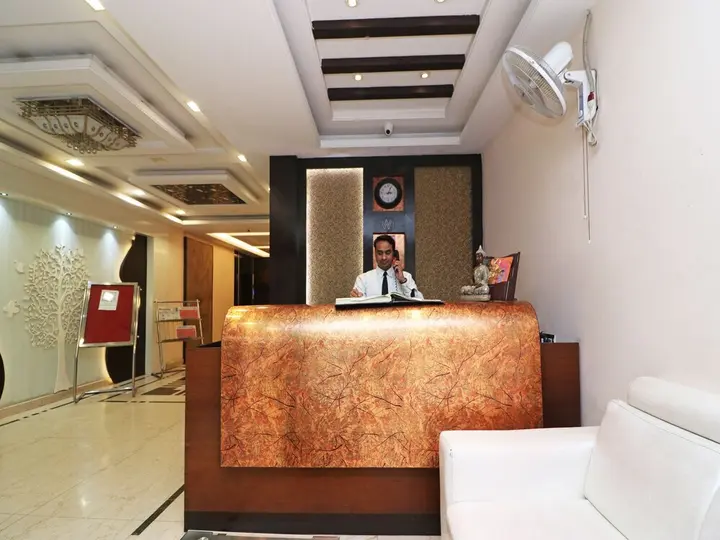 Варанаси: Capital O 4010 Puja Residency