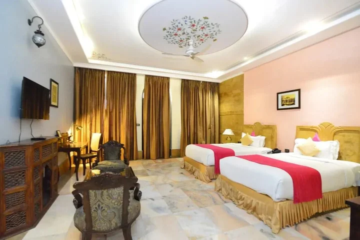 Джайпур: Talai Bagh Palace