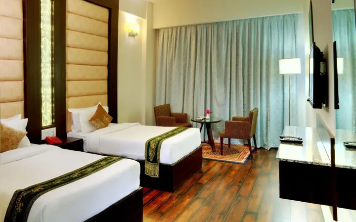 Катра: Lemon Tree Hotel, Katra
