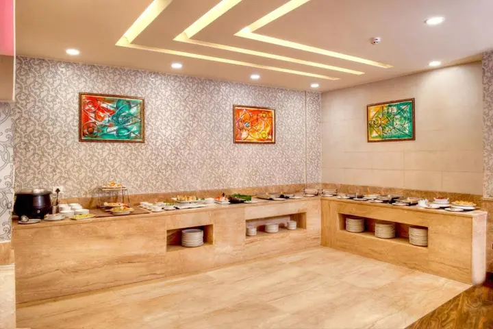 Катра: Lemon Tree Hotel, Katra
