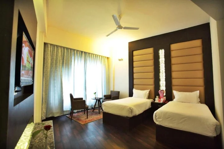 Катра: Lemon Tree Hotel, Katra