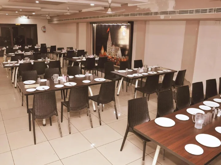 Дварка: Hotel Rudra Plaza