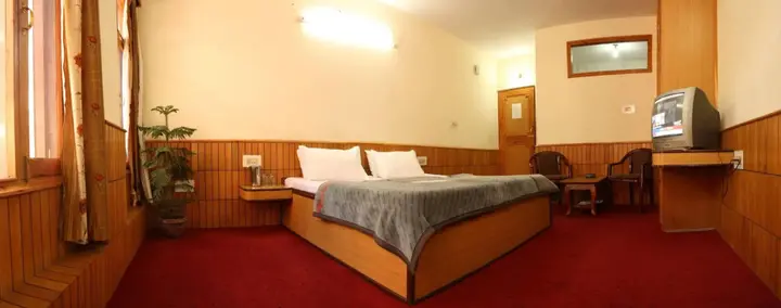 Манали: Hotel New Adarsh