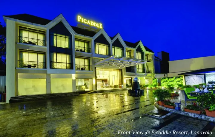 Лонавала: Meritas Picaddle Resort - Lonavala