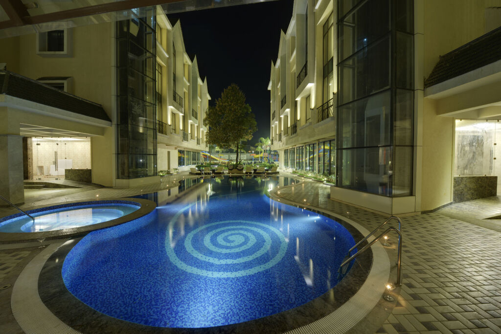 Лонавала: Meritas Picaddle Resort - Lonavala