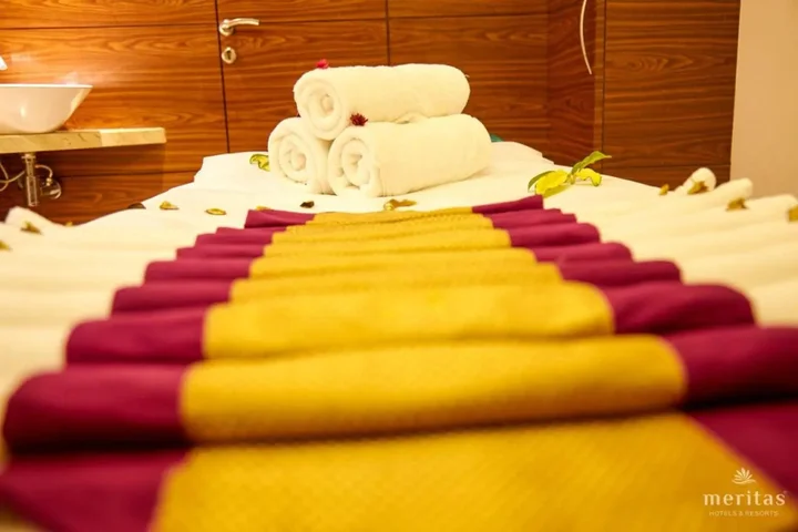 Лонавала: Meritas Picaddle Resort - Lonavala