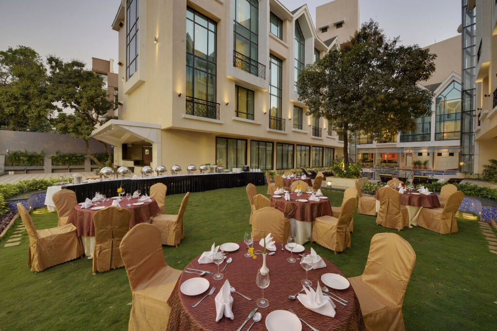Лонавала: Meritas Picaddle Resort - Lonavala