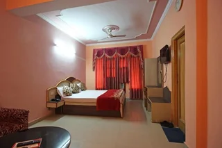 Катра: Hotel Sahil
