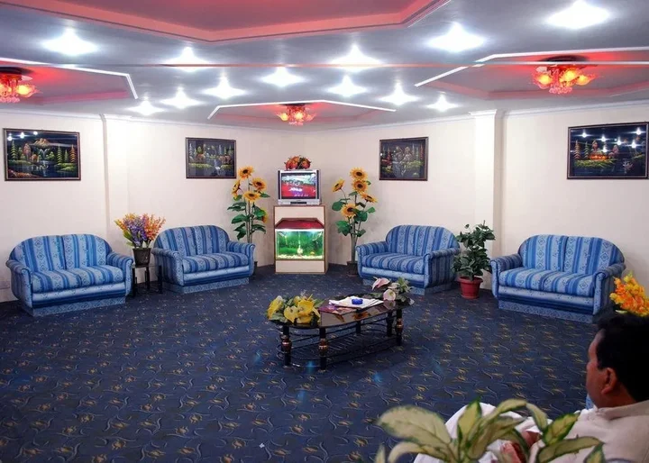 Катра: Hotel Sahil