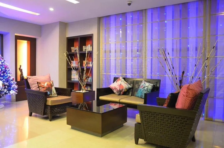 Ченнаи: FabHotel Santhome Inn
