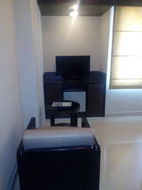 Ченнаи: FabHotel Santhome Inn