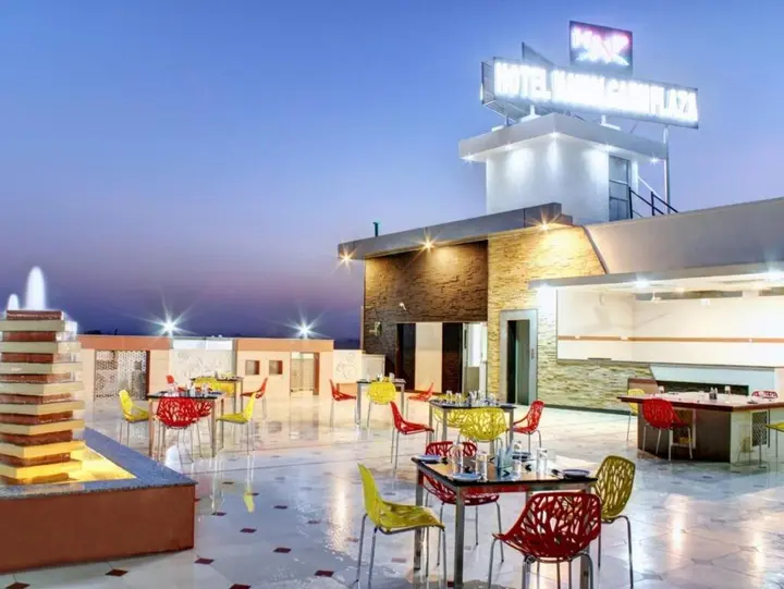 Навалгарх: Hotel Nawalgarh Plaza