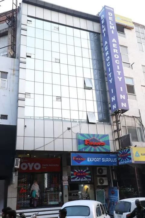 Нью-Дели: Airport Hotel Aerocity Inn