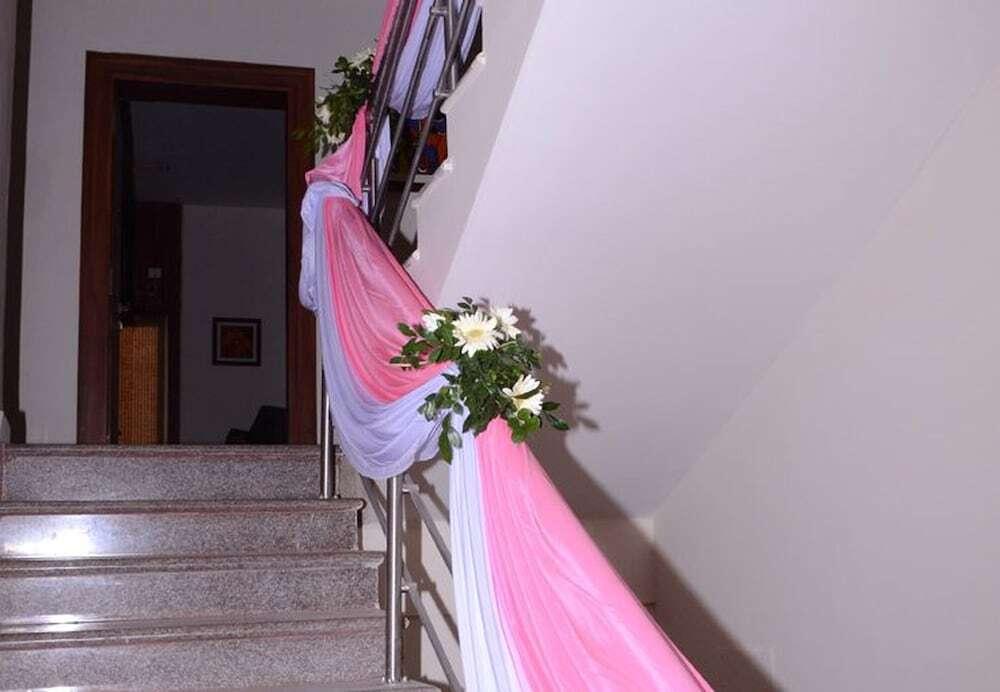 Бхубанешвар: Hotel Eden Roc