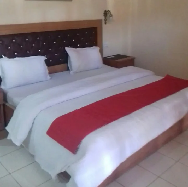 Кангра: Hotel Atithi