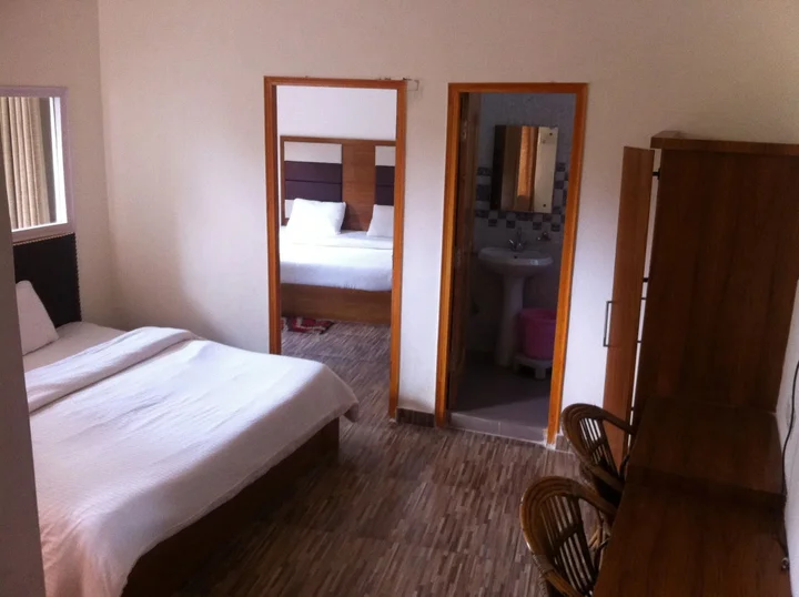 Кангра: Hotel Atithi
