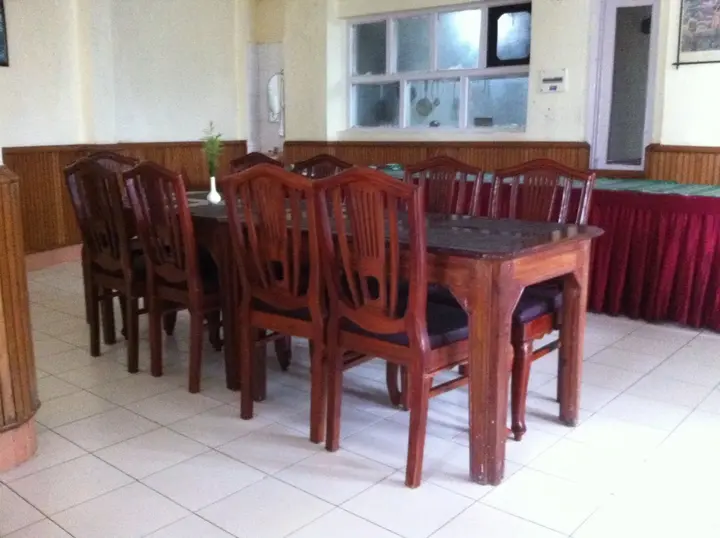 Кангра: Hotel Atithi