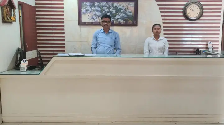 Катихар: Hotel Satkar