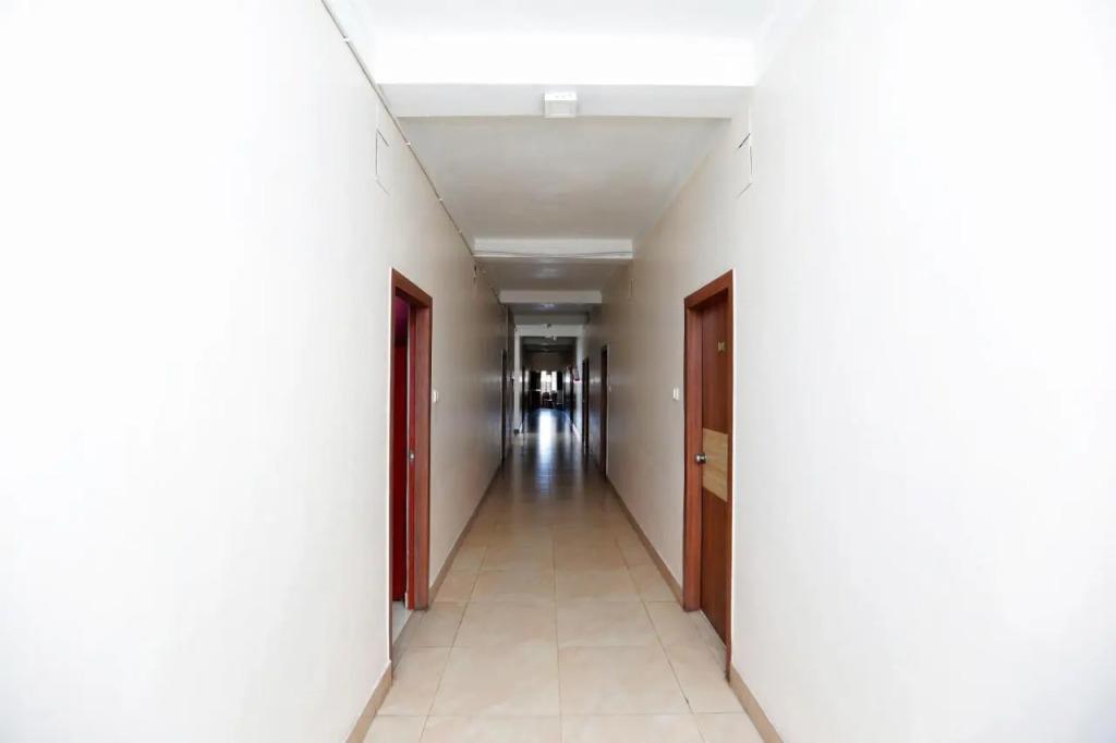 Катихар: Hotel Satkar