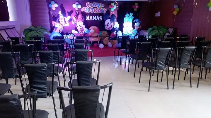 Нашик: Hotel Sai Vijay