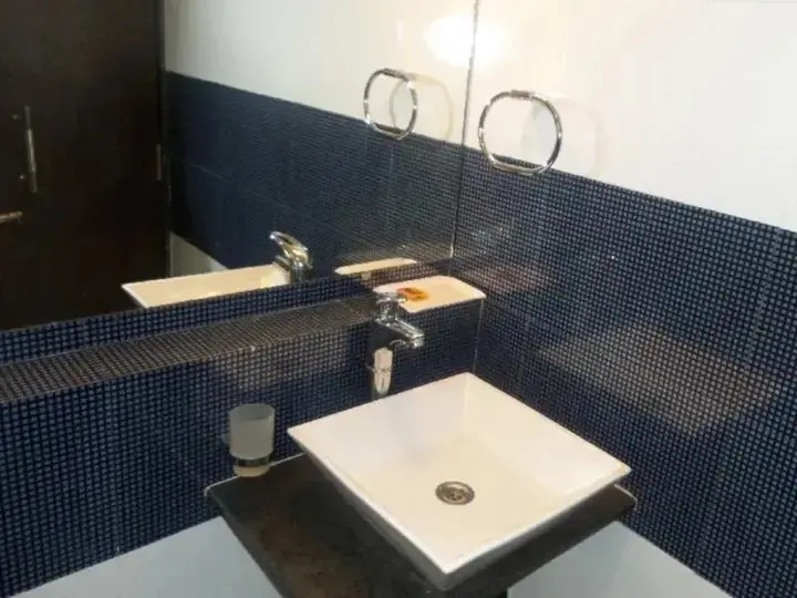 Нашик: Hotel Sai Vijay