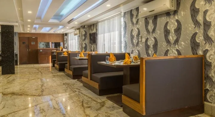 Гувахати: Hotel D Sapphire