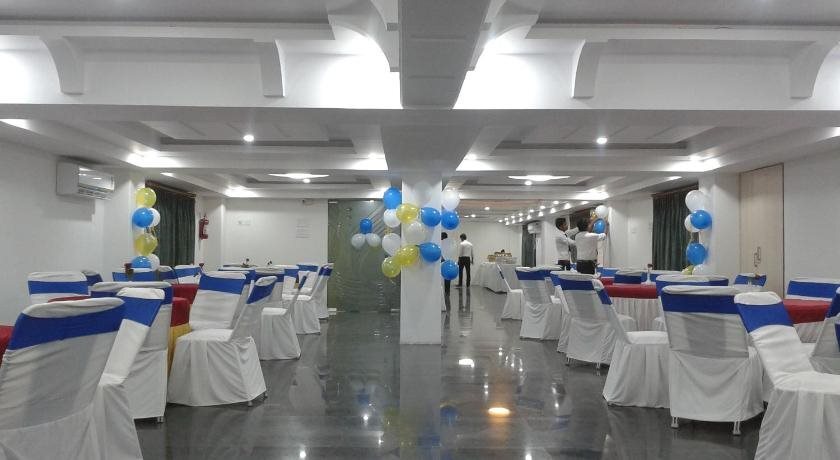 Гувахати: Hotel D Sapphire