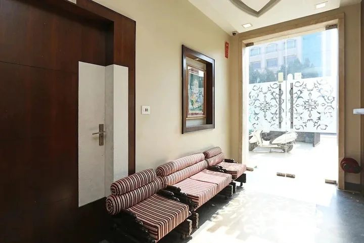 Матхура: Hotel Heera Continental