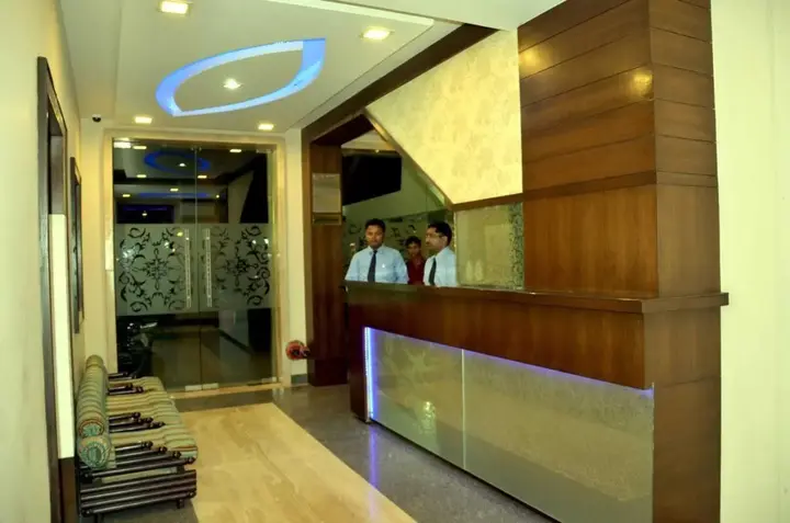 Матхура: Hotel Heera Continental