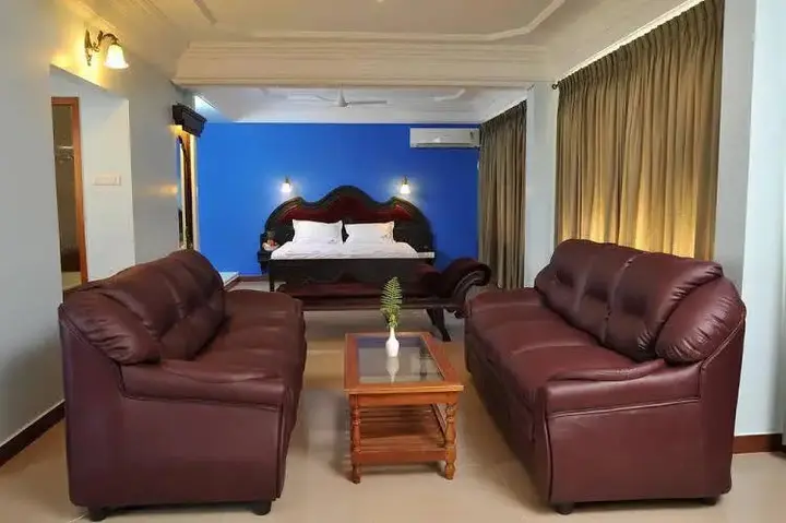 Варкала: Thanal Beach Resort
