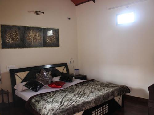 Шиккамагалуру: Mountain Valley Home Stay