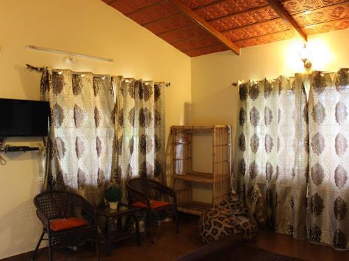 Шиккамагалуру: Mountain Valley Home Stay