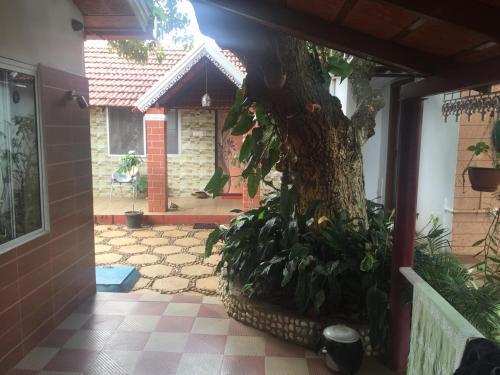 Шиккамагалуру: Mountain Valley Home Stay