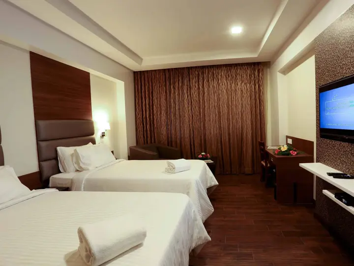 Коимбатур: Hotel Seetharam Select