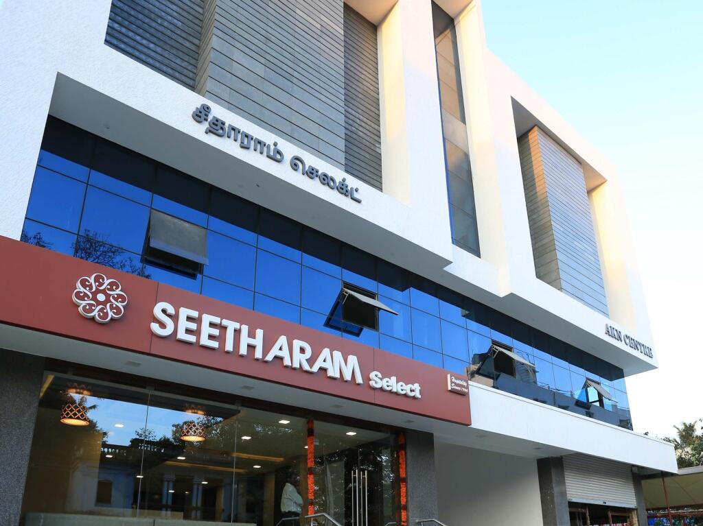 Коимбатур: Hotel Seetharam Select