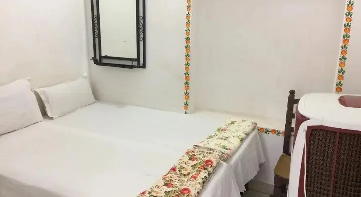 Пушкар: Hotel White House