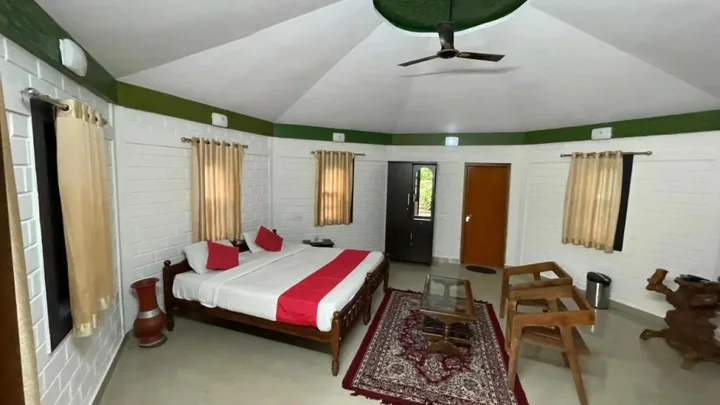 Султан-Батери: Karapuzha Lakeshore Resort