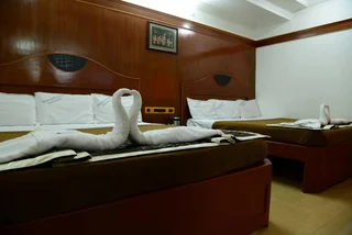 Eraniel: Tri Sea Hotel