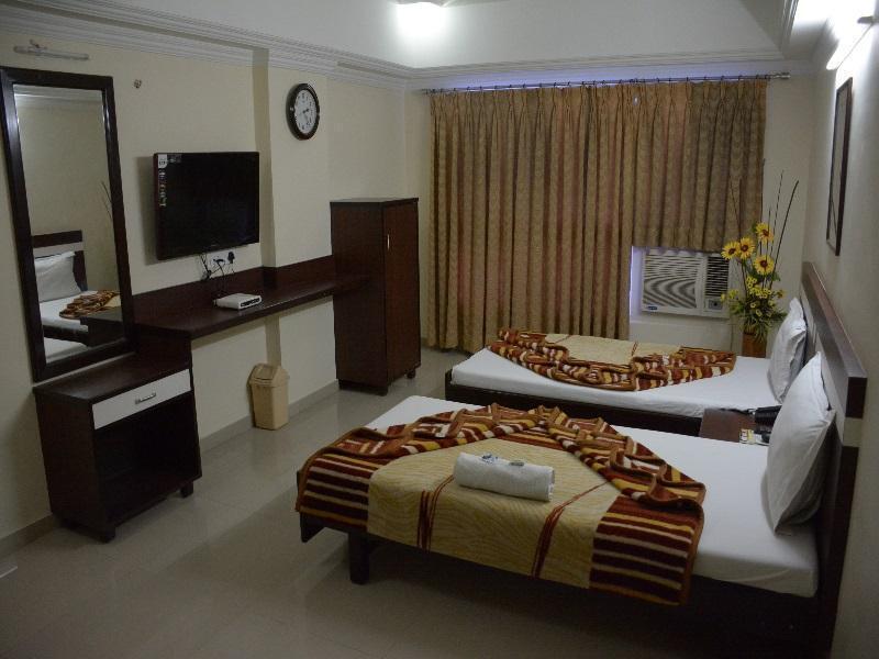 Вадодара: Hotel Alpha