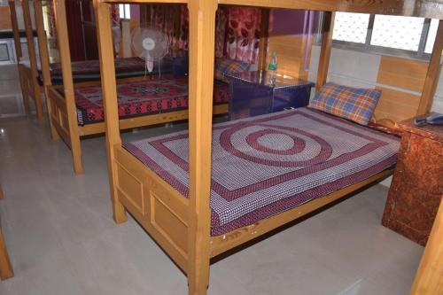 Деогхар: Hotel Sukh Sagar Inn