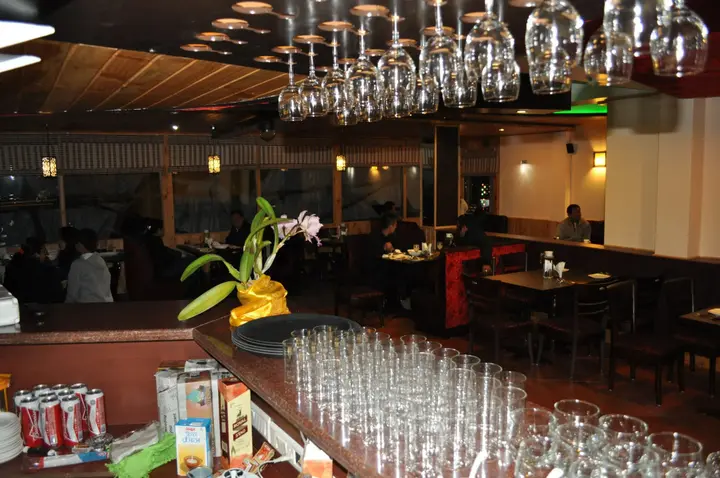 Пеллинг: Juniper Residency