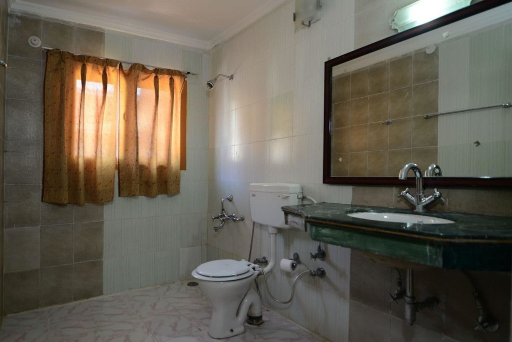 Пахалгам: Hotel Abshar