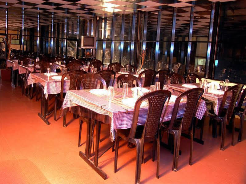 Муннар: Hotel Club9 Holidays