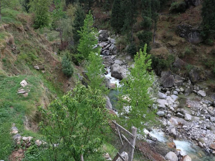 Касоль: River Side Cottages