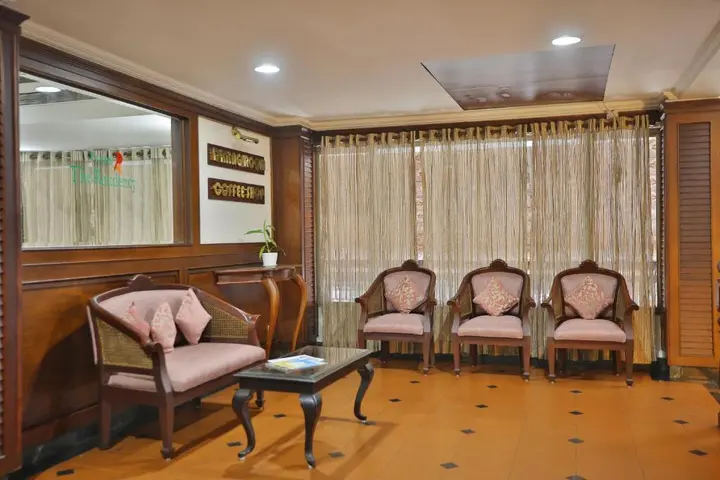 Куруппумтара: Paray Residency