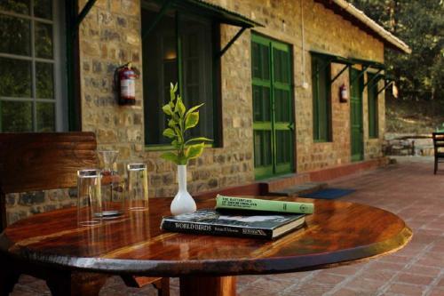 Наинитал: Fredy's Bungalow near Nainital