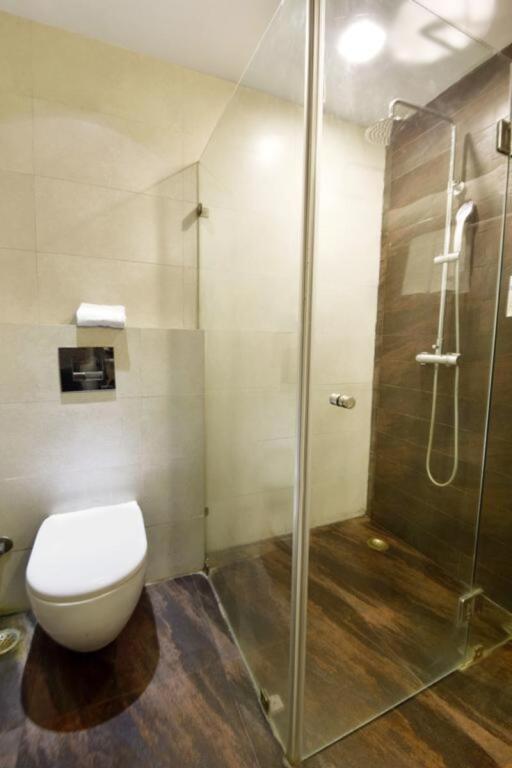 Нью-Дели: Five Elements Hotels North Avenue Delhi