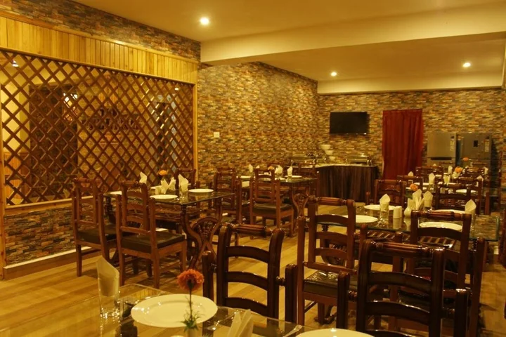 Пеллинг: Alpine Village Resort