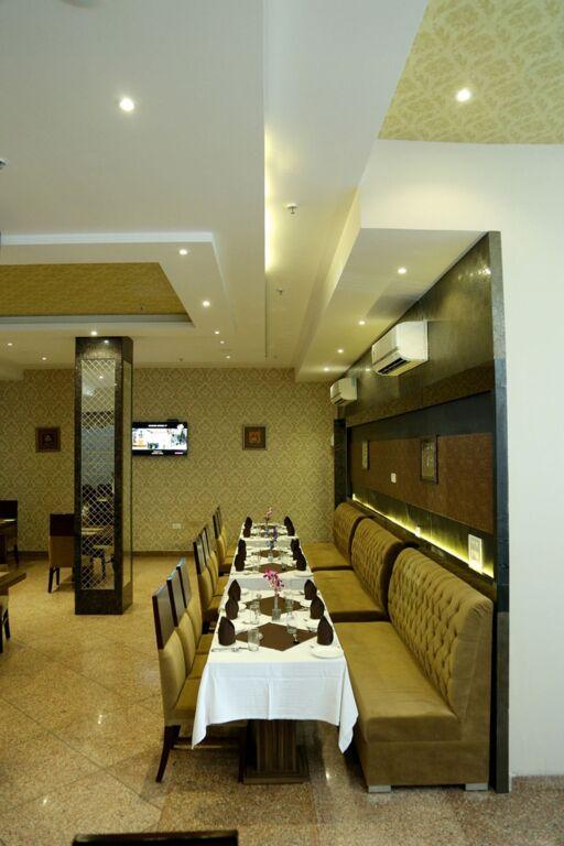 Вриндаван: Hotel The Royal Bharti