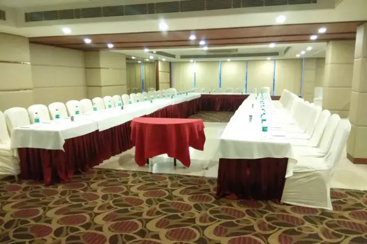 Газиабад: Ramada by Wyndham Ghaziabad Vasundhara